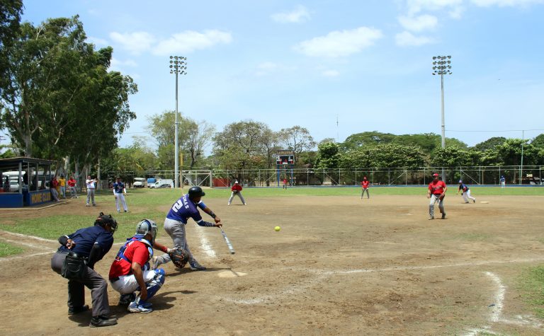 Liga Interinstitucional de Softball Lanzamiento Rápido “Juguemos con Energía”