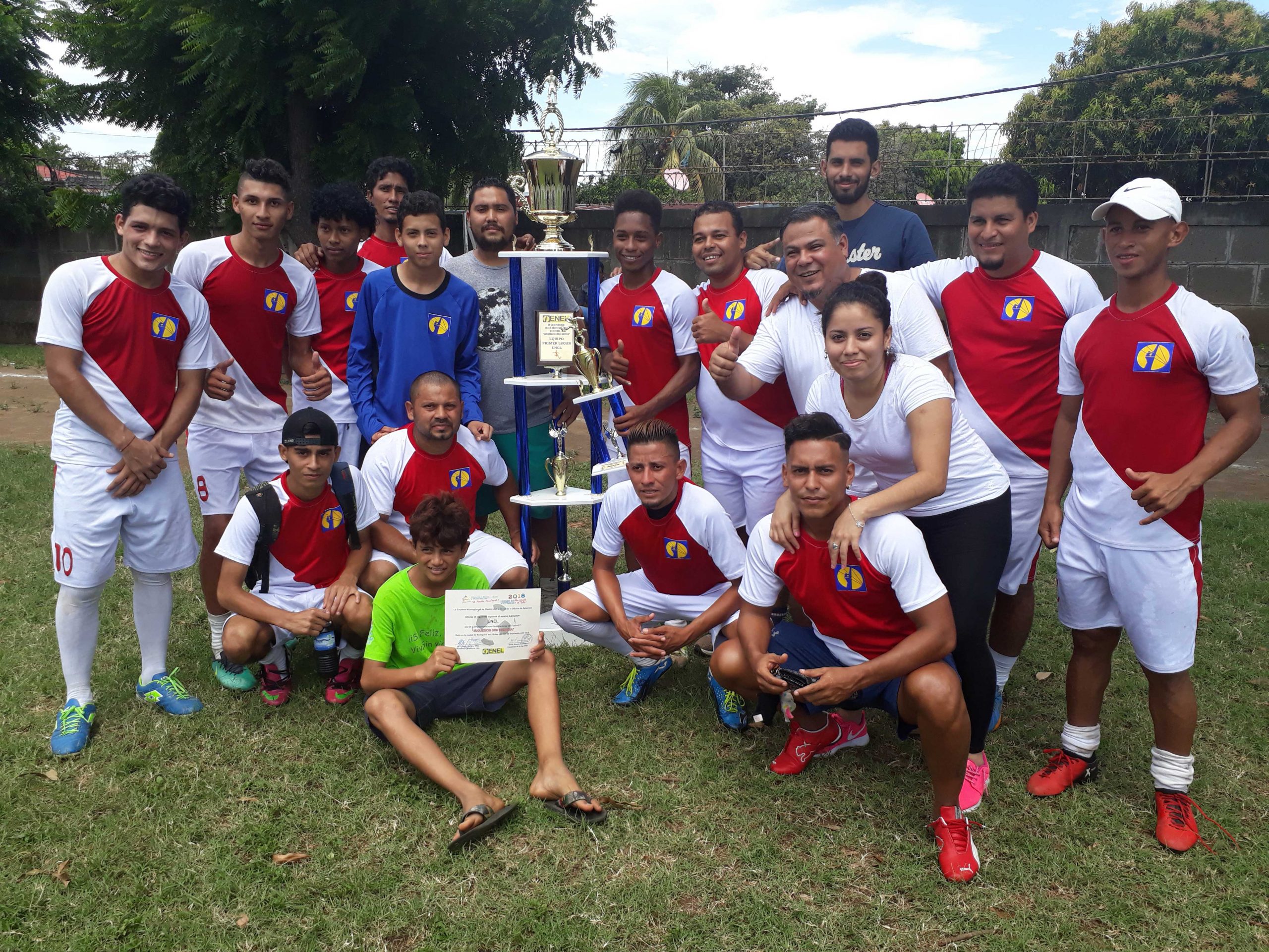 Lee más sobre el artículo Finaliza IX Campeonato Interinstitucional de Fútbol “Juguemos con Energía”