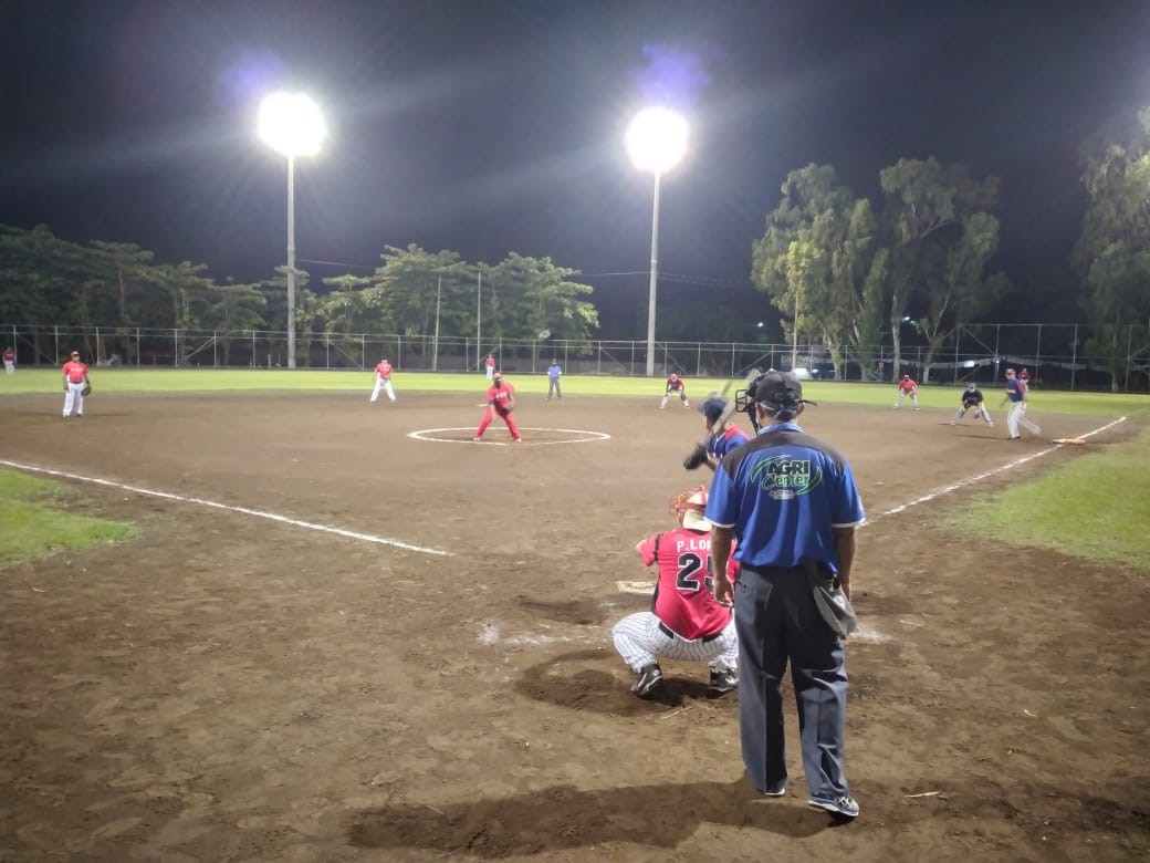 Lee más sobre el artículo Inicia segunda ronda Copa Softball “Amistad de los Pueblos”