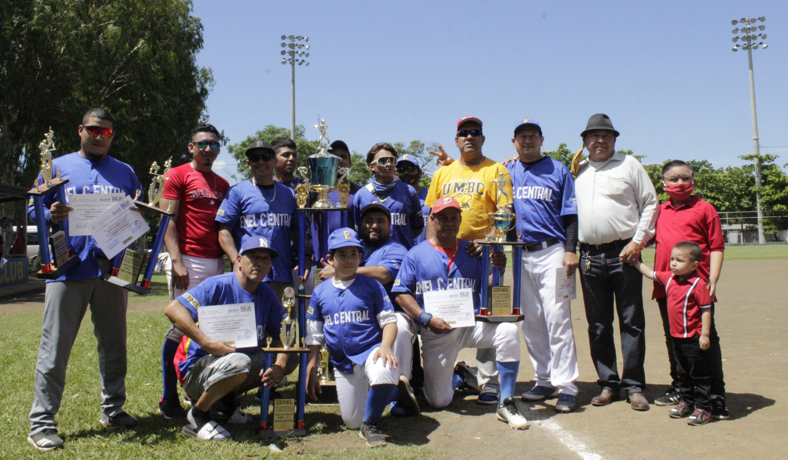 Lee más sobre el artículo ENEL Subcampeón del XIV Campeonato Interinstitucional de Softball de Lanzamiento Rápido