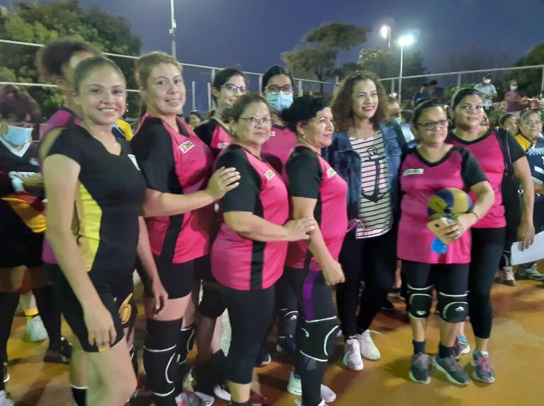 ENEL presente en la II edición de la Liga Municipal Institucional de Voleibol Sala Femenino