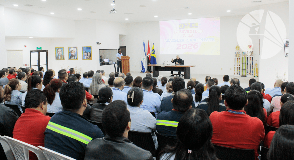 Servidores públicos de ENEL participan en la primera Asamblea Sandinista 2026.