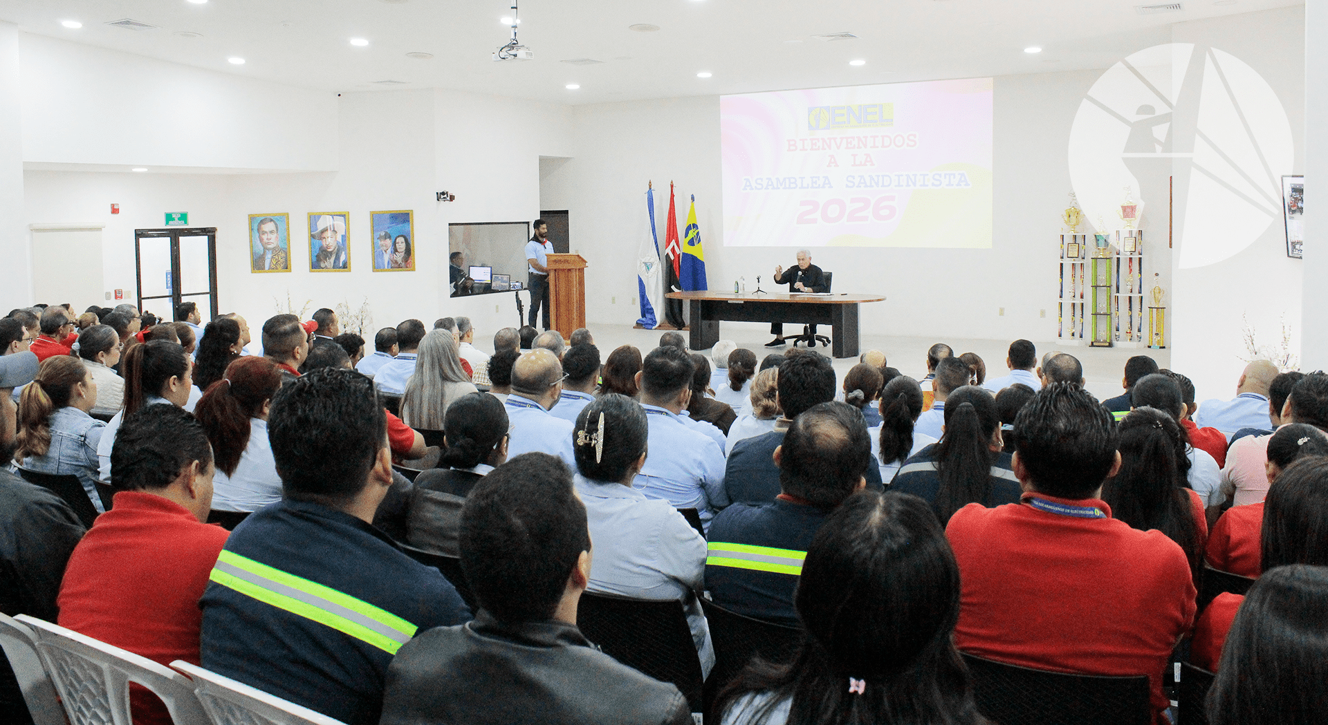 Servidores públicos de ENEL participan en la primera Asamblea Sandinista 2026.